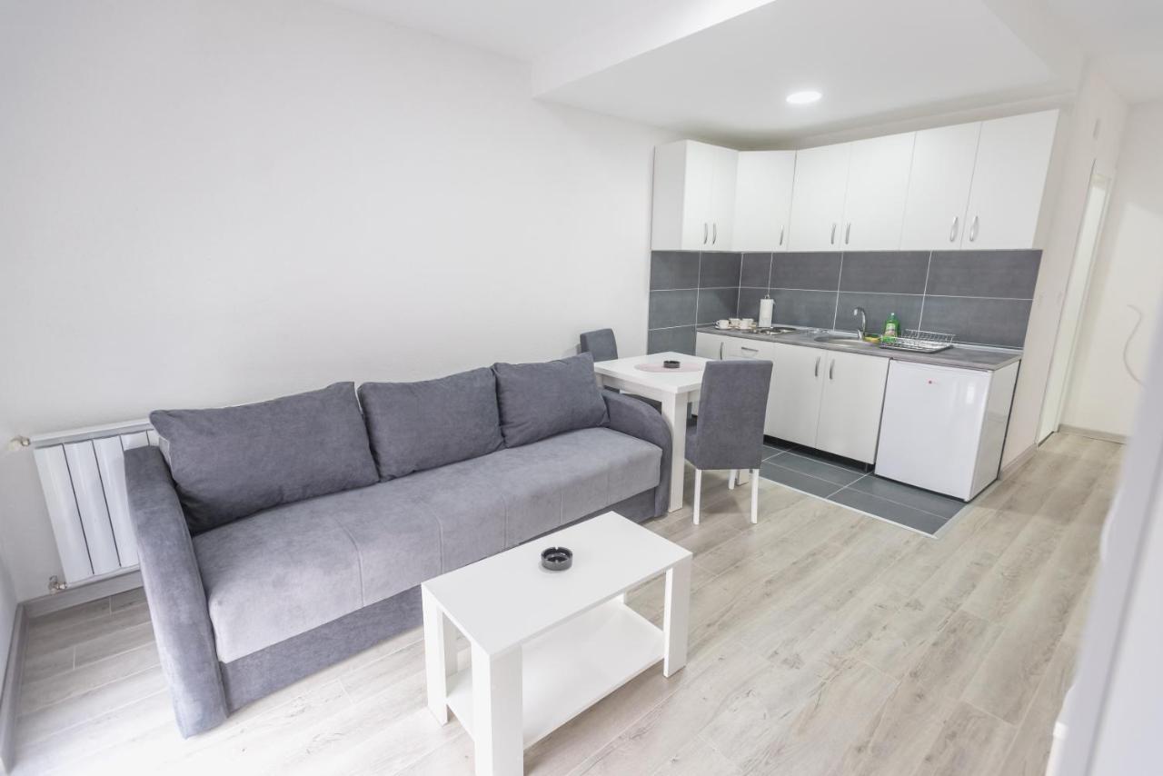 Apartmani Centar Loznica Luaran gambar