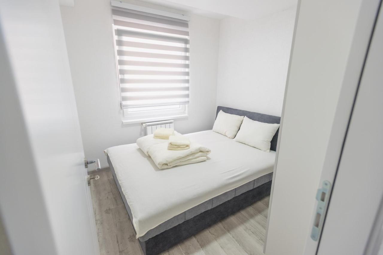 Apartmani Centar Loznica Luaran gambar